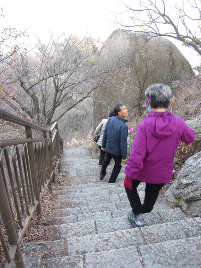 木浦市．儒達山 登山路