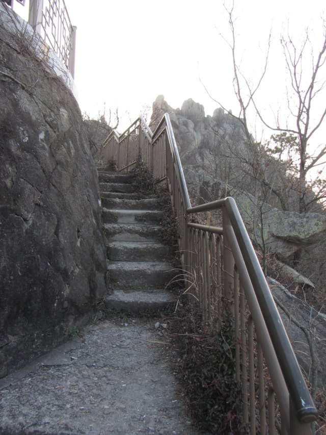 木浦市．儒達山 登山路