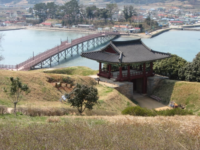 全羅南道．莞島 清海鎮遺址．外城門