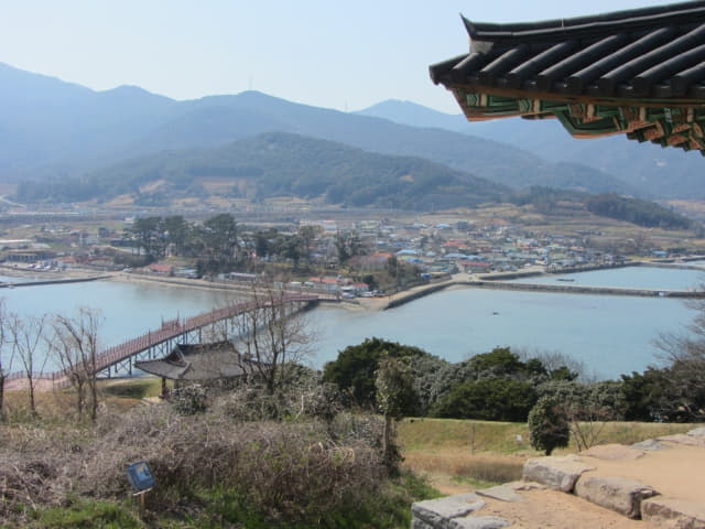 全羅南道．莞島 清海鎮遺址 將軍木橋