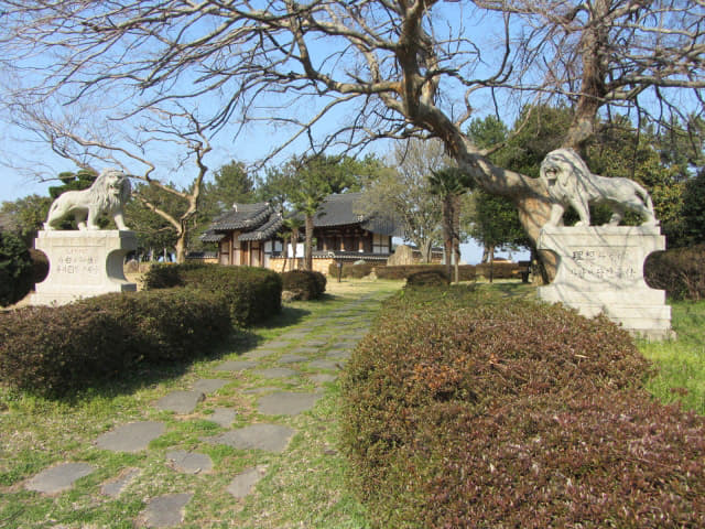 全羅南道．莞島 張保皋公園 清海祠