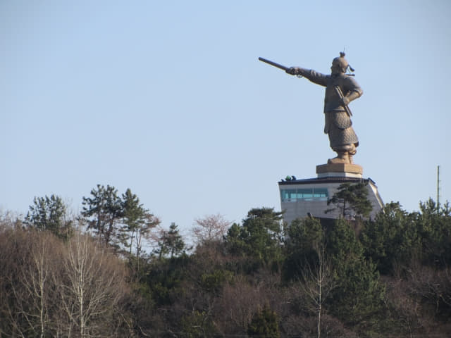 全羅南道．莞島 張保皋銅像