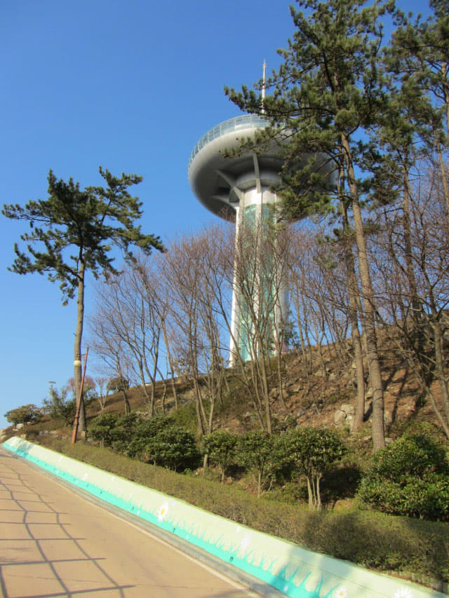 全羅南道．莞島塔